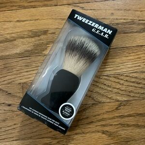TWEEZERMAN gear shaving brush